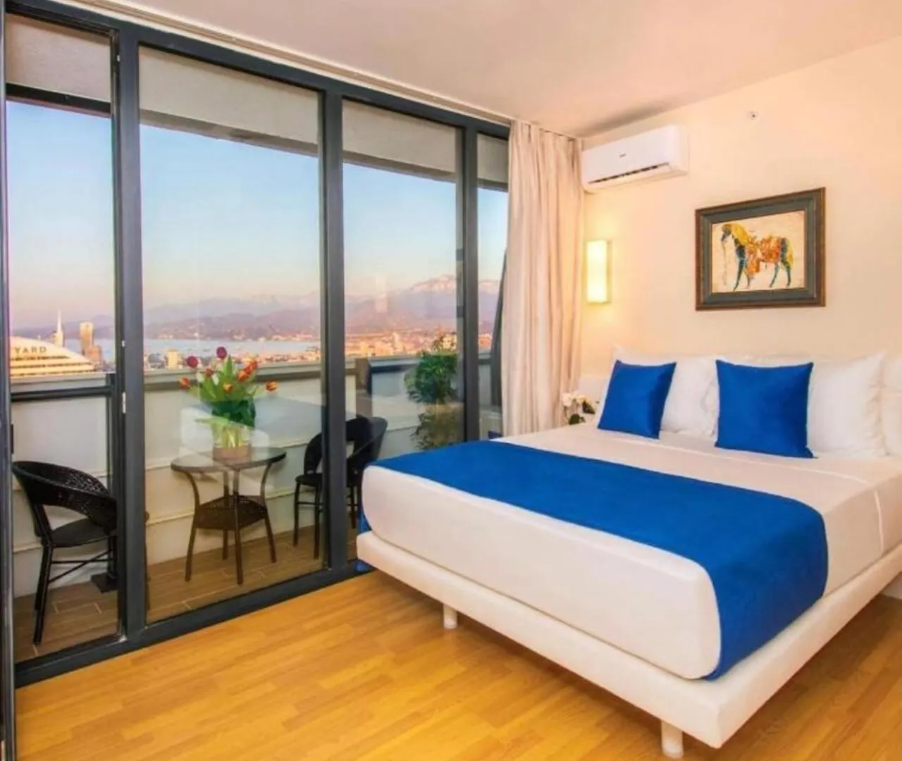 Holiday In Orbi Apartment Batumi